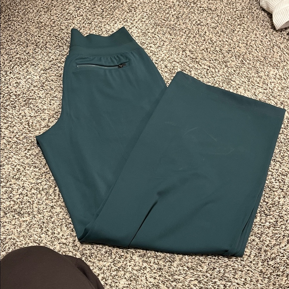 Athleta Venice Wide Leg Pants in pine